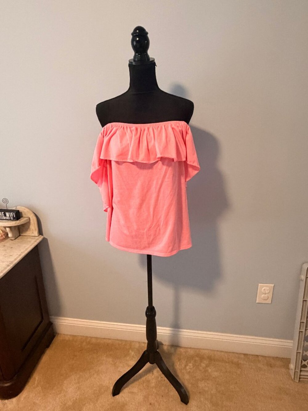 Lilly Pulitzer Off The Shoulder Blouse (Pink)- L